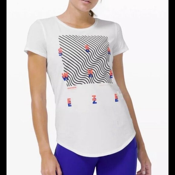 Lululemon NWT Seawheeze Love Crew White T-Shirt 2020 Sz 6 and 4 - Picture 1 of 4